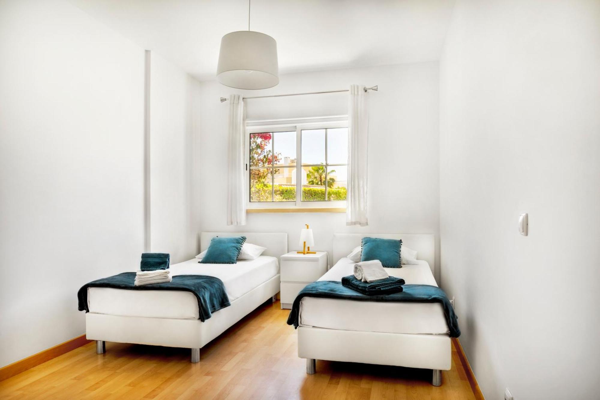Apartamento No Condominio Baia Village Com Piscina 알부페이라 외부 사진
